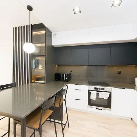 Ghetto Heroes Square Lwowska 10 A/c P4you Pl